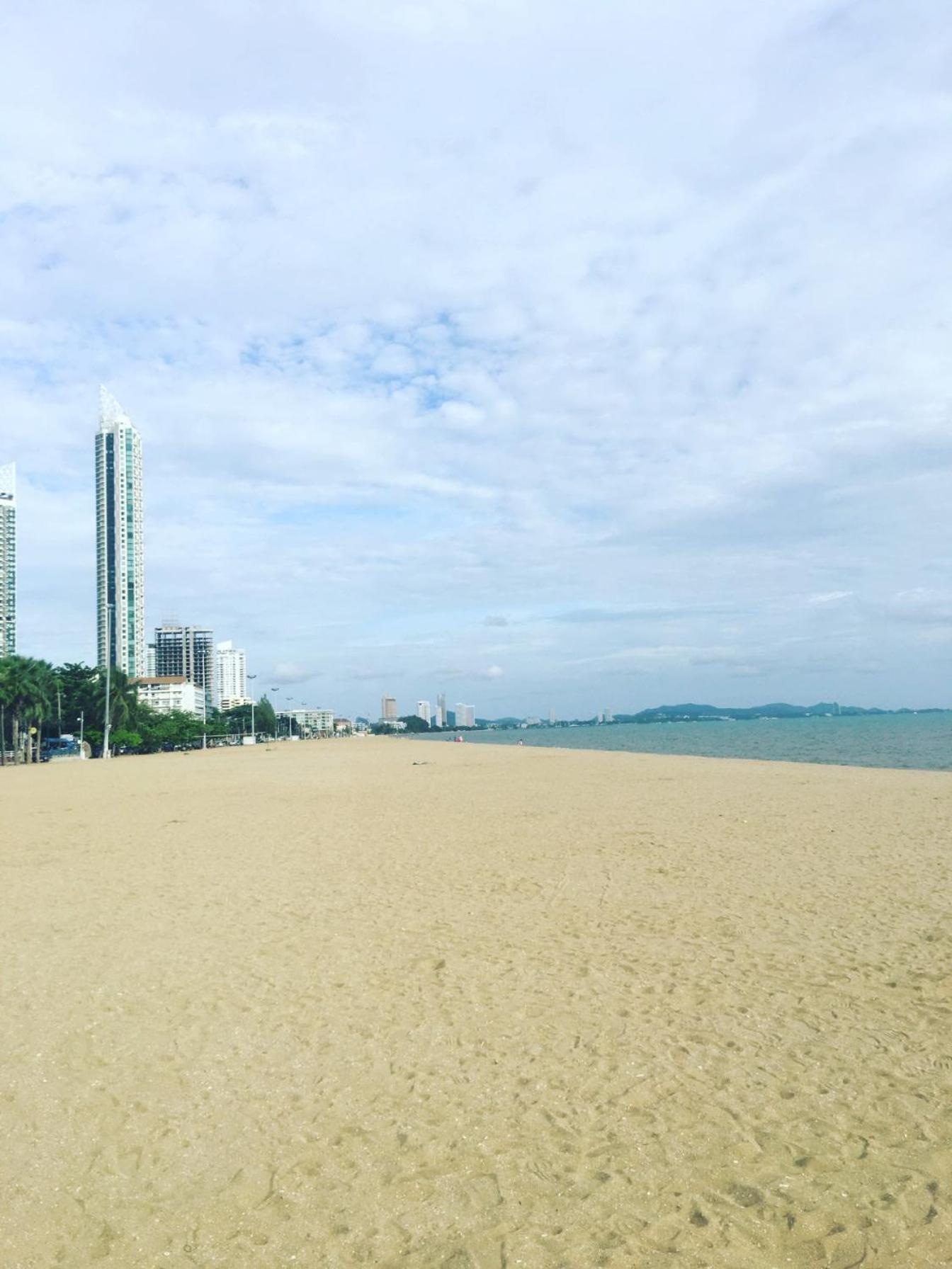 1Bedroom Seaview ห้องวิวมุมทะเล พัทยา Pantai Jomtien Bagian luar foto